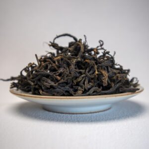 black tea dry leaves