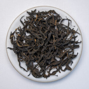 black tea dry leaves