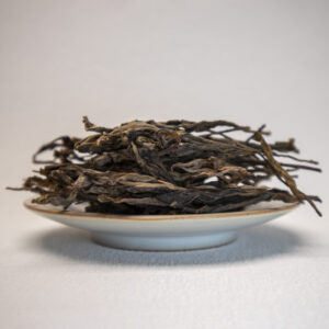 Puer tea dry leaves