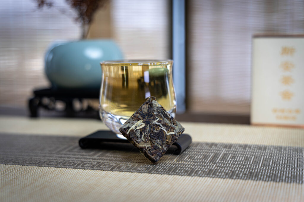 Aging White Tea